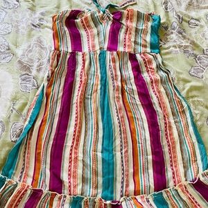 Large, strapless dress